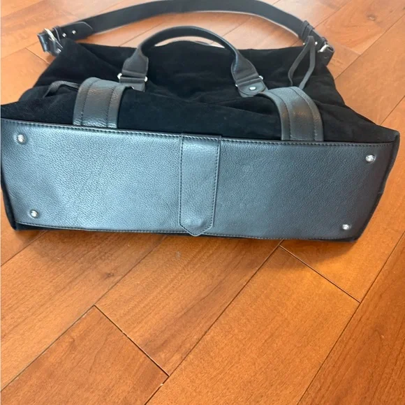 Aimee Kestenberg Weekend Bag for anyone. Suede and leather. - Picture 5 of 8